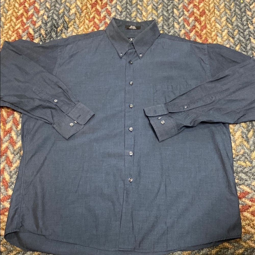 Calvin Klein XL Blue Button Down Shirt Relaxed Fit with Stand Up Collar Career